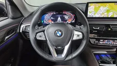 2023 BMW 5-Series 530i xDrive Luxury — фото 17