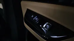 2023 Kia Carnival Diesel 7-Seater Noblesse — фото 17