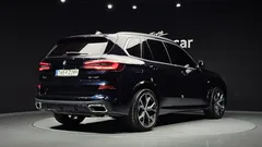 2022 BMW X5 xDrive 40i M Sport — фото 2