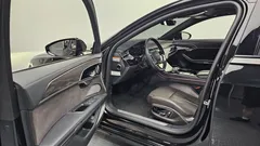 2022 Audi A8 55 TFSI Quattro Premium LWB — фото 10