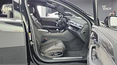 2022 Audi A8 55 TFSI Quattro Premium LWB — фото 11