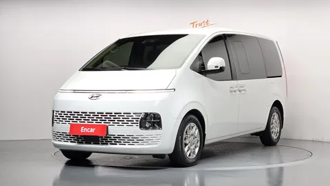 2023 Hyundai Staria Cargo 5-Seater