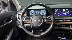 2023 Kia Seltos Gasoline 1.6 Turbo 2WD, белый — фото 17