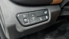 2023 Kia Seltos Gasoline 1.6 Turbo 2WD, белый — фото 18