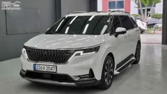 2023 Kia Carnival Diesel 9-Seater Signature — фото 2