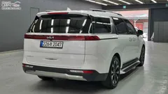 2023 Kia Carnival Diesel 9-Seater Signature — фото 3