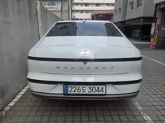 2023 Hyundai Grandeur Exclusive — фото 14