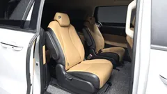 2023 Kia Carnival Diesel 9-Seater Prestige — фото 16