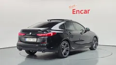 2024 BMW 2-Series 220i M Sports — фото 2