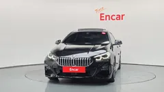 2024 BMW 2-Series 220i M Sports — фото 3