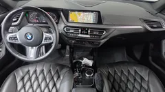 2024 BMW 2-Series 220i M Sports — фото 7
