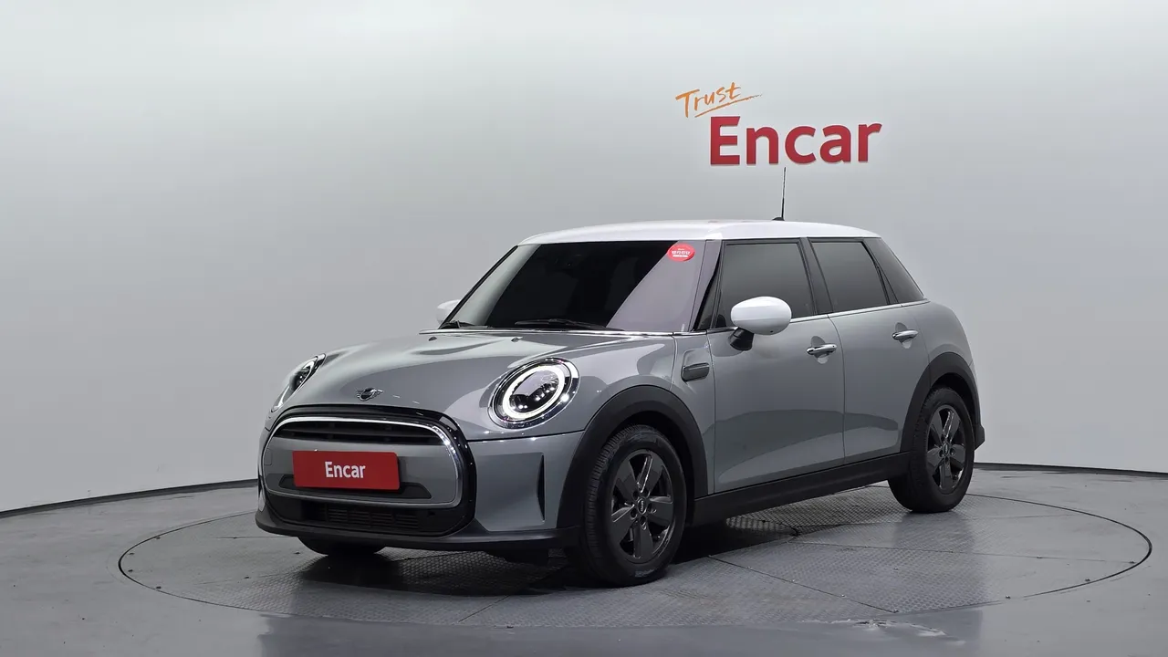 2023 Mini Cooper 5Door Classic