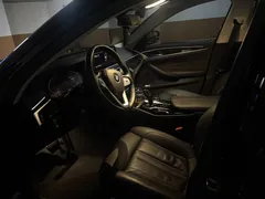 2023 BMW 5-Series 520i Luxury — фото 9