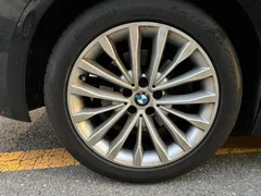 2023 BMW 5-Series 520i Luxury — фото 16