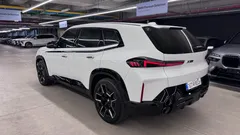 2023 BMW XM 4.4, белый — фото 2