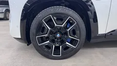 2023 BMW XM 4.4, белый — фото 5