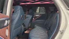 2023 BMW XM 4.4, белый — фото 15