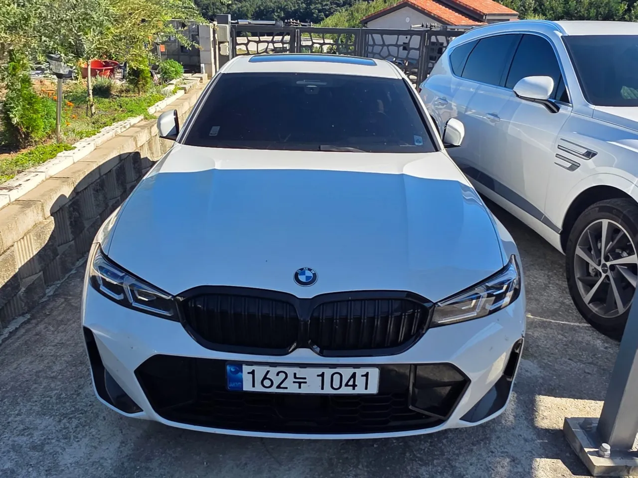 2023 BMW 3-Series 320i M Sport