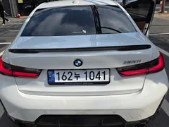 2023 BMW 3-Series 320i M Sport — фото 4