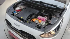 2022 Kia Niro 1.6 HEV, белый — фото 6