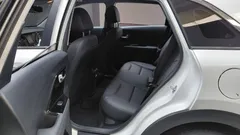 2022 Kia Niro 1.6 HEV, белый — фото 12