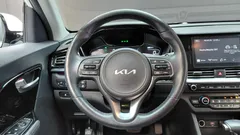 2022 Kia Niro 1.6 HEV, белый — фото 15