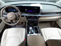 2023 Kia Carnival Gasoline 7-Seater Signature — фото 7