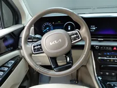 2023 Kia Carnival Gasoline 7-Seater Signature — фото 14