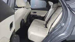2023 Hyundai Kona Inspiration, серый — фото 16