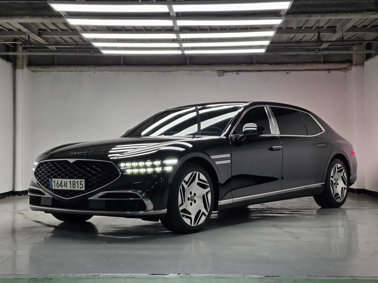 2022 Genesis G90 Gasoline 3.5 Turbo e-S/C AWD LWB