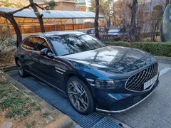 2023 Genesis G90 Gasoline 3.5 Turbo AWD — фото 2