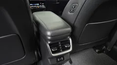 2023 Hyundai Grandeur 3.5 LPG 2WD (Taxi) — фото 19
