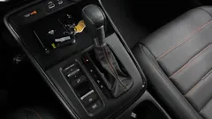 2024 Honda CR-V 2.0 Hybrid Touring 4WD, белый — фото 9