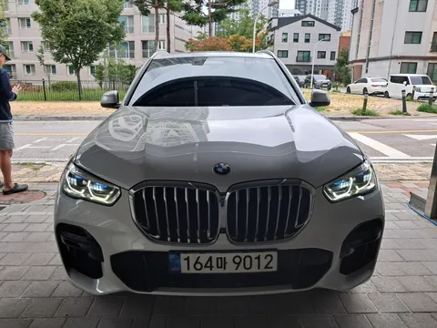 2022 BMW X5 xDrive 40i M Sport