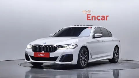 2023 BMW 5-Series 520i M Sport