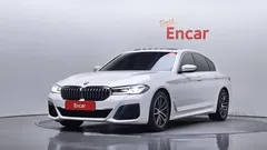 2023 BMW 5-Series 520i M Sport — фото 1