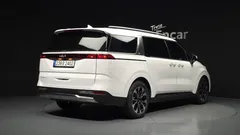 2023 Kia Carnival Diesel 7-Seater Outdoor — фото 2