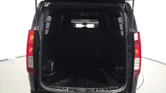 2022 Hyundai Staria Cargo 5-Seater — фото 20