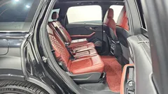2025 Audi SQ7 4.0 TFSI Quattro — фото 12