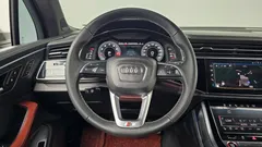 2025 Audi SQ7 4.0 TFSI Quattro — фото 14