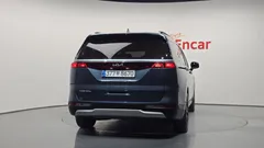 2023 Kia Carnival Diesel 9-Seater Prestige — фото 4