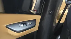 2023 Kia Carnival Diesel 9-Seater Prestige — фото 19