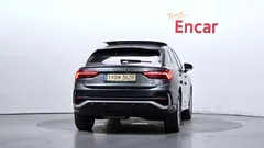 2022 Audi Q3 35 TDI Premium Sportback — фото 4