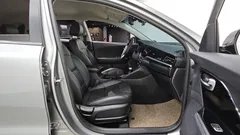 2022 Kia Niro 1.6 HEV, серо-серебристый — фото 12