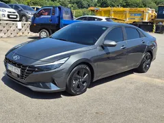 2022 Hyundai Avante Inspiration — фото 2