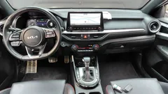 2022 Kia K3 1.6 Turbo GT 5Door — фото 7