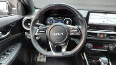 2022 Kia K3 1.6 Turbo GT 5Door — фото 13