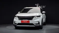 2023 Kia Canival Diesel 9-Seater Prestige — фото 3
