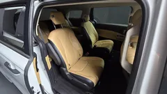 2023 Kia Canival Diesel 9-Seater Prestige — фото 11