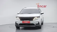 2023 Kia Carnival Diesel 9-Seater Noblesse — фото 3